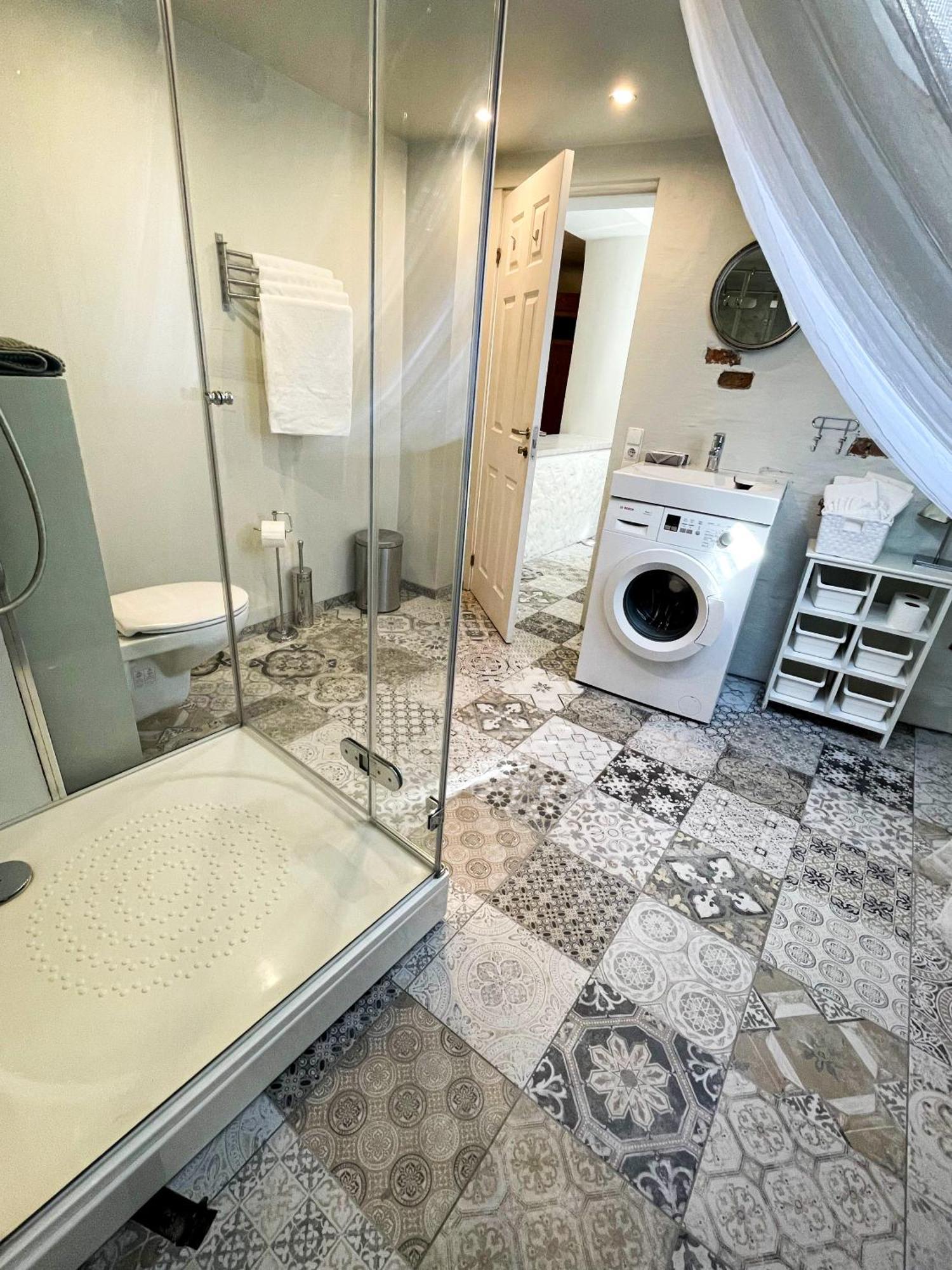 Dome Square Apartment, Old Town Рига Экстерьер фото